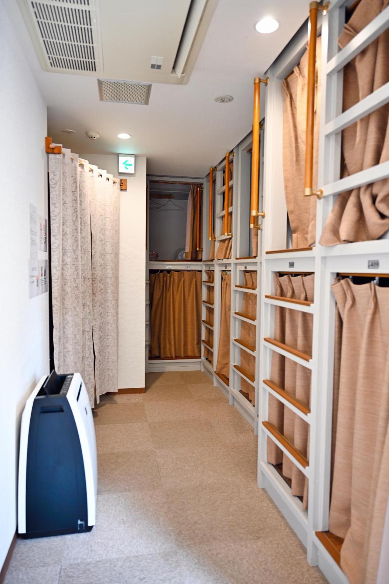 טוקיו Guest House Siesta מראה חיצוני תמונה